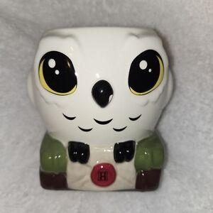 Owl Design Ceramic Mug - White and Green